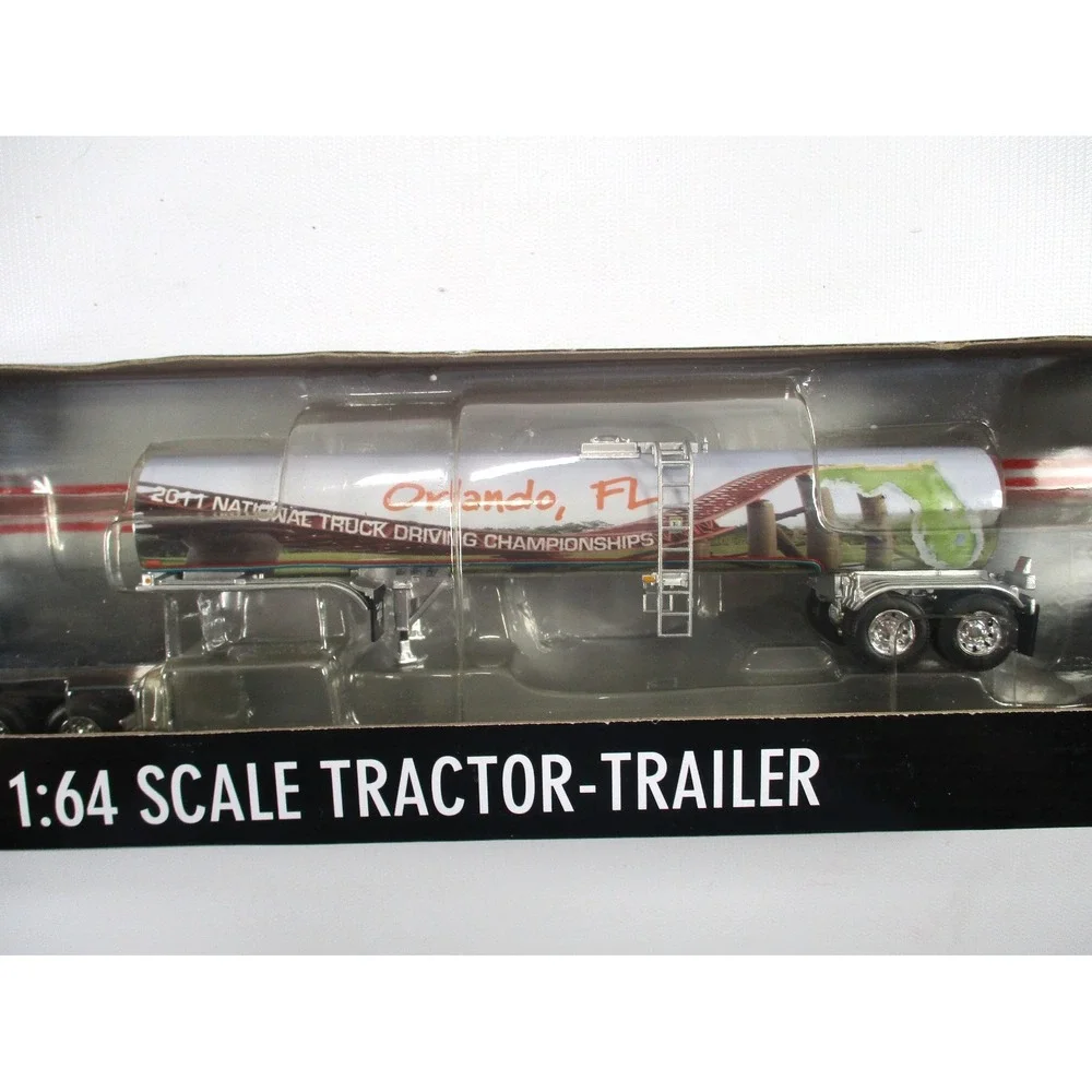 DCP Die-Cast Promotions Volvo Tractor w/ Tanker 1:64 Orlando Truck Championships